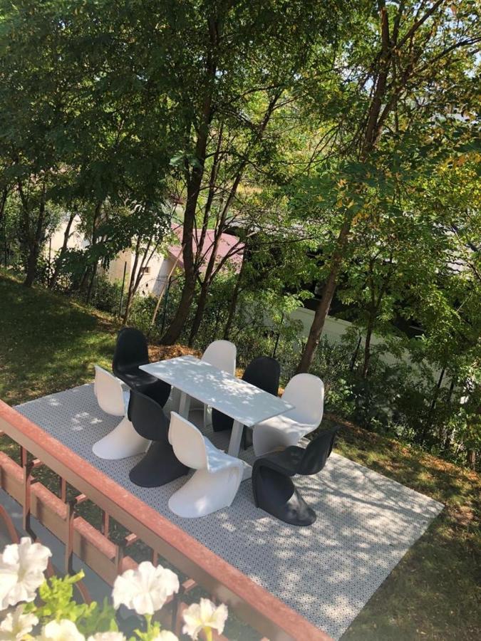 La Tuya Deluxe Villa Яссы Экстерьер фото